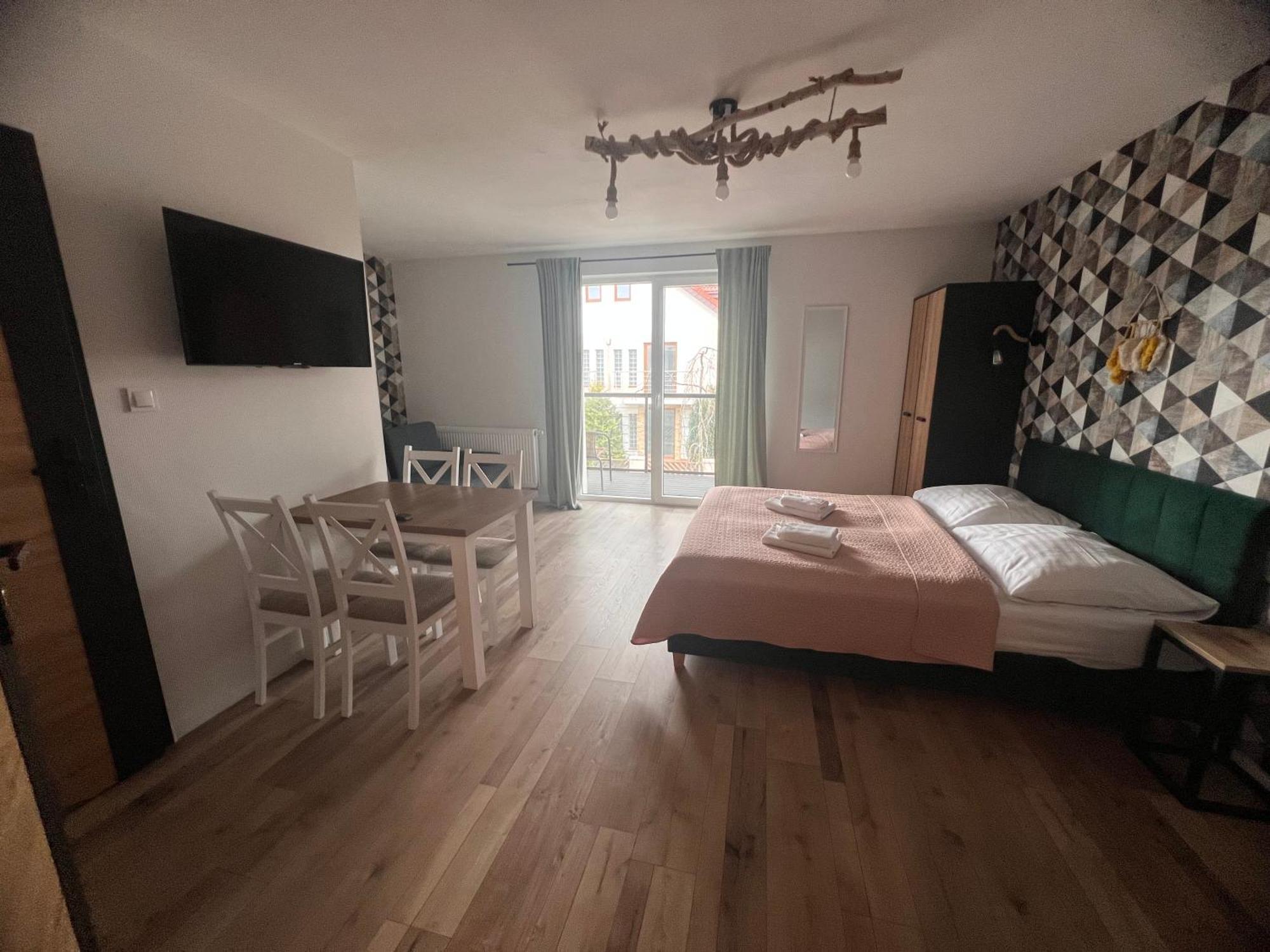 Apartmán Czarny Baran Dębki Exteriér fotografie